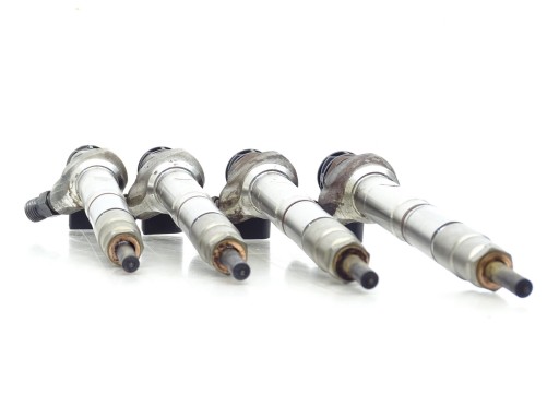 nozzle injector SKODA OCTAVIA IV 2.0 TDI 05L130277E
