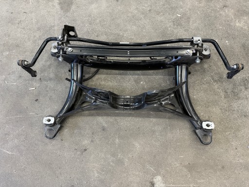 Коляска volvo xc40 fwd задні сани розбирання