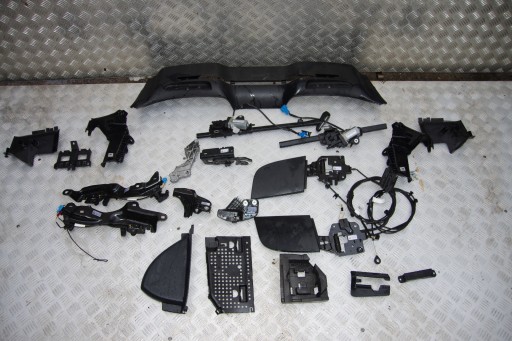 A2057550100 A2058681600 - MERCEDES C CLASS W205 ЭЛЕМЕНТ КАБРИОЛЕТА КРЫШИ