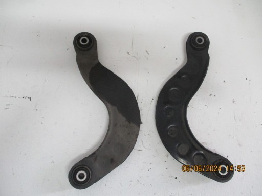 arm rear part rear left or right VOLVO V40 II 1,6D 14R