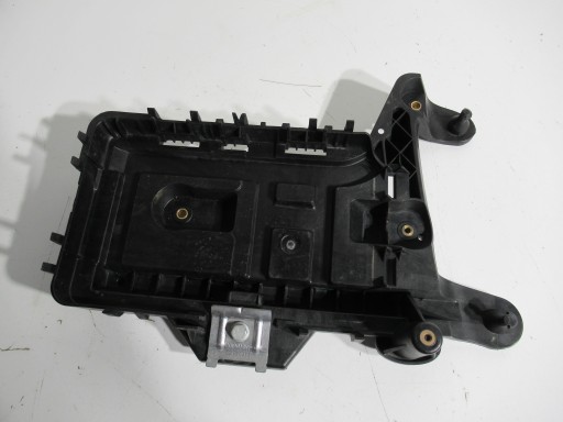 VW SEAT SKODA DRŽAČ AKUMULATORA 1K0915333