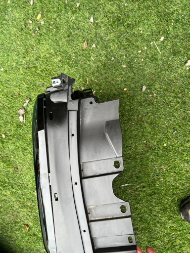 BMW X5 G05 MPAKIET grill blinds air line 226775 5811R1001 9464870 grille below KAMERE