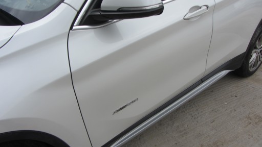 BMW X1 F48 left front door left front BIALA PERLA MINERAL WEISS 7414369