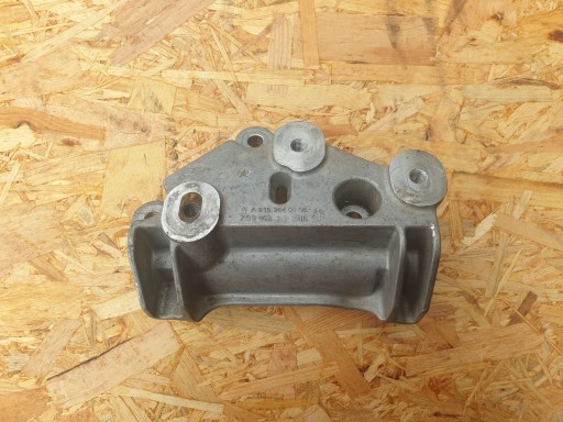 Support Support plaque Boîte de vitesse Engrenage MERCEDES SPRINTER 2,2CDI A9103640100