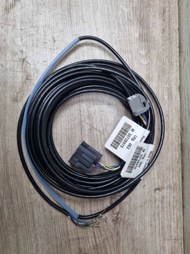 30728974 - Фронтальна камера volvo v70 2012