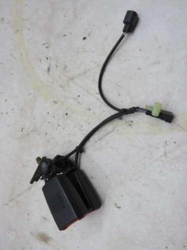 РЕМІНЬ БЕЗПЕКИ ЗАДНІЙ УНІВЕРСАЛ MONDEO MK5