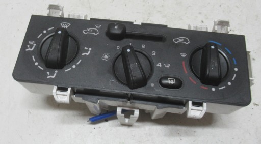 CITROEN C3 PLURIEL 1.4 BENZ. 08R PANEL air conditioning devices F664477S