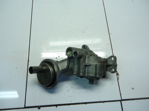 VW AUDI A4 B8 A5 8T 2.7 TDI V6 CAM olaj szivattyú 059115105AG
