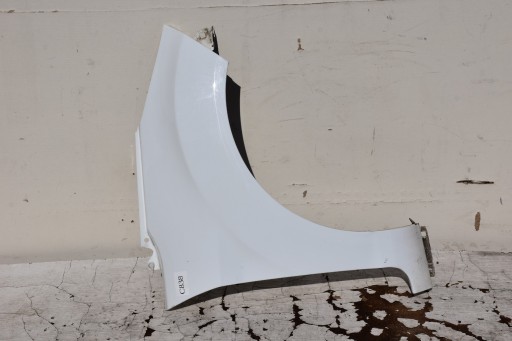 fender right front FORD FIESTA MK7 Polift 2012-2017 code: Frozen White