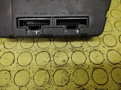 RENAULT SCENIC II 1.9 DCI Module UCH 8200309690