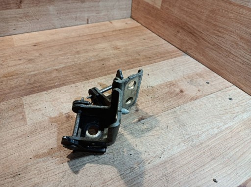 hinges door left front komplet Citroen C4 Cactus