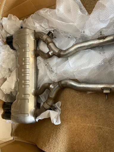 BMW M2 F87 Competiton вихлоп глушник весь