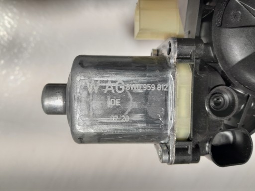 AUDI A4 B9 mini motor windows 8W0959812