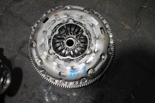 2601. Volant d’inertie occasion VW 04L141015M