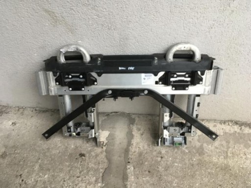 7164820 - Подголовники для BMW 1 серии E88