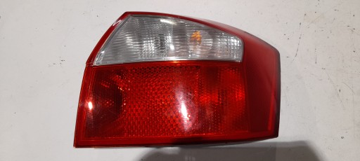 AUDI A4 B6 SEDAM light rear part right replacement