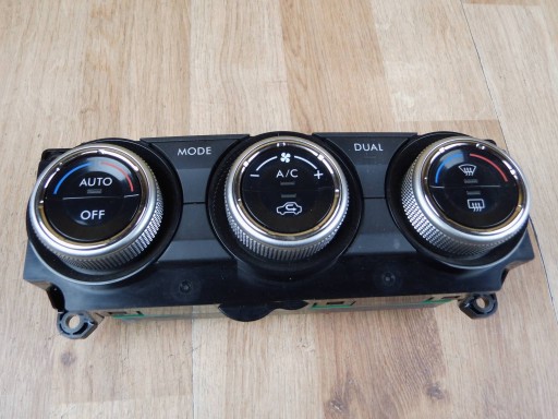 Subaru Forester SJ panel Bedienteil des lüfters klimatyacji 72311SG611