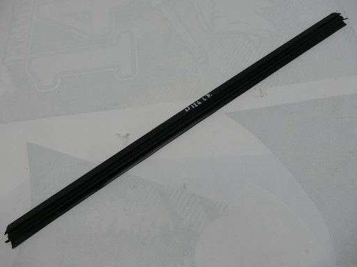 MERCEDES S W126 SE moulding dust left front