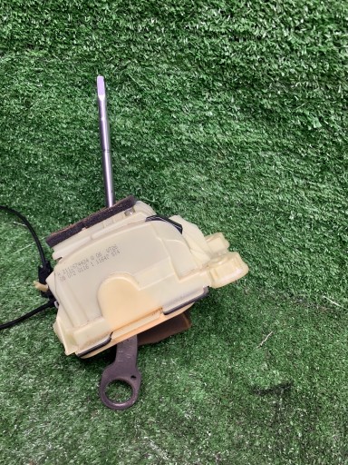 Schaltkulisse Schalt getriebe Schalthebel AUTOMAT MERCEDES E W211 KEYLESS A2112674424