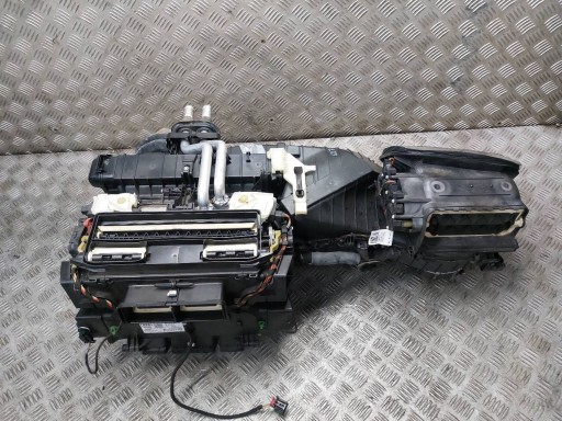 cover of the heating + heating + resistor, rheostat, regulator AUDI Q5 8R 8K1820005AF 8K0820521B