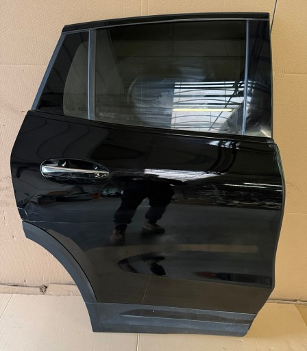 door KPL. rear part rear. right MERCEDES GLA H247 1