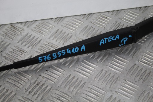 wiper arm right SEAT ATECA 575 576