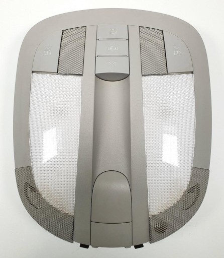 A1648206385 A1648207285 - Лампа внутреннее освещение MERCEDES R-KL W251