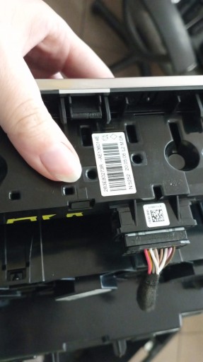 Unite commande clima Lumières de secours RENAULT ARKANA 283E80273R 275100936R