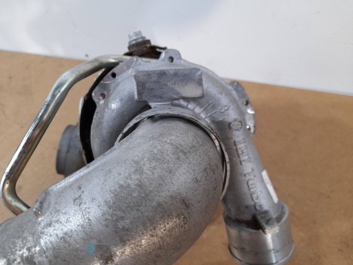 Toyota Avensis T27 2,0 D4D Turbo 172010R060 (X24)