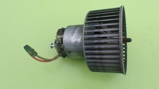 0130101624 - BOSCH 0130101 624 ветровой нагреватель W204