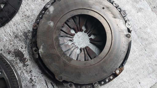 VOLANO USATO frizione VW TRANSPORTER T5 1.9 TDI 03-> R 08122101