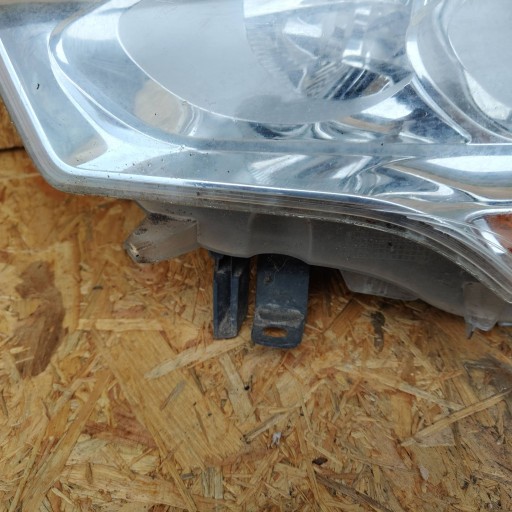 Reflektor vorne Seite links Citroen C4 II