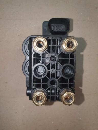 NIVO12 7pin - Клапанний блок підвіски клапан 4725535630 wabco