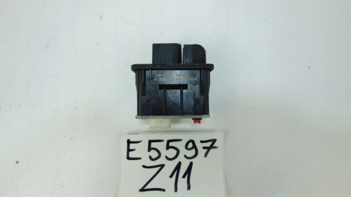 Контролер кришки паливної горловини mercedes c w204 07-14 a0008204909