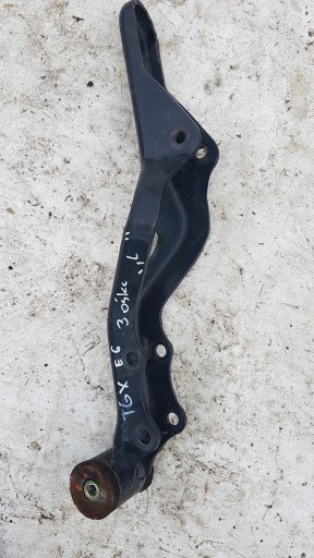 КРІПЛЕННЯ ЗАМКА ПОДУШКИ КАБІНИ LH MAN TGX E 6