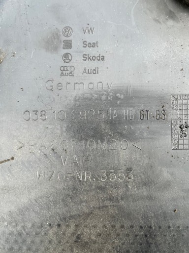 kryt kryt MOTORU SEAT 1.9TDI 038103952