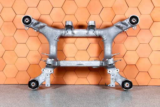 BMW G31 G32 GT sider axle beam subframe rear part rear 6866423 1041 km !!!