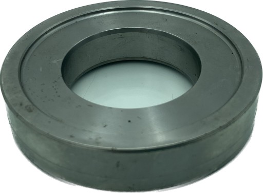 Кришка 30 л. с. ZETOR 930189