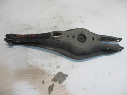 QUERLENKER HINTEN HECK AUDI A1 82A