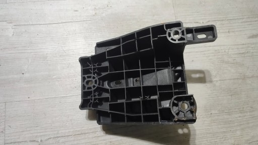 Opel Corsa F 1.2 22r. tartó podlokietnika