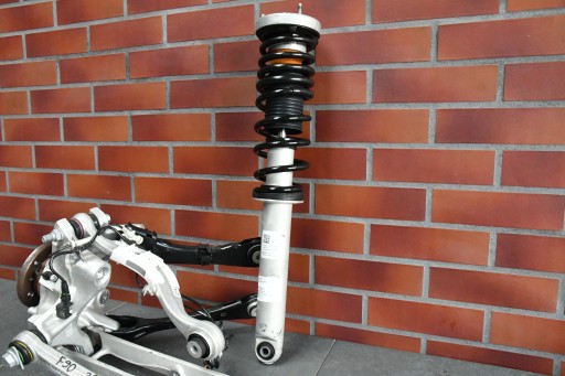 swing left rear part rear arm semi-axis shock absorber BMW M5 F90 10km