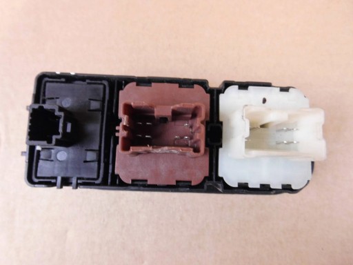 Dacia Duster II window control switch panel przyciski