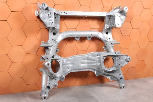 8841116 7904, - Bmw g20 g21 g22 коляска салазки балка передней подвески x-drive 6883293 7 км !!