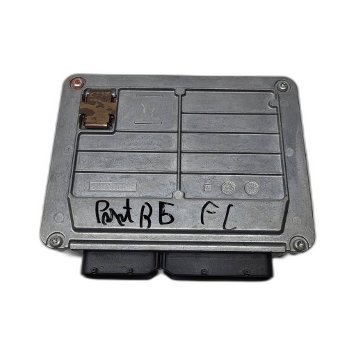 control unit of the engine Volkswagen Passat B5 Lift 1.6 8V 3B0906018F