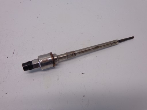 Свеча накаливания insignia a astra j zafira c 2.0 cdti с датчиком 55564163
