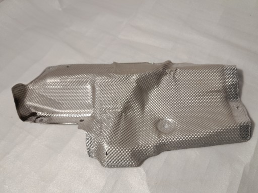 AUDI Q8 4M kryt TERMICZNA výfuku 4M0825692D