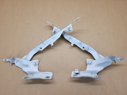 0469 31385815 - ПЕТЛИ КАПОТА VOLVO XC60 2008-2017 ЦВЕТ 707