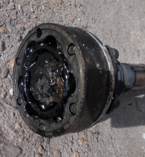 VW PASSAT B6 KOMBI 1.9 TDI 07R semi-axis right front