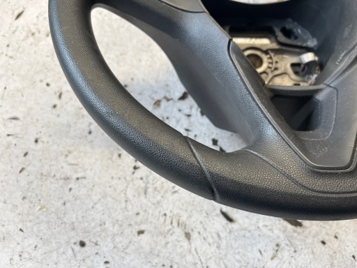 OPEL CORSA E volante nero in plastica ZWYKLA