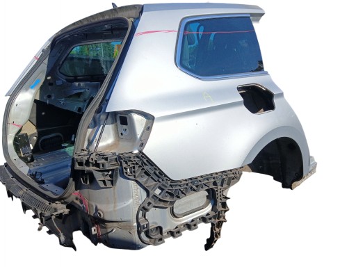 parafango destra posteriore VW PASSAT B8 KOMBI LAK: LA7W (14-19)